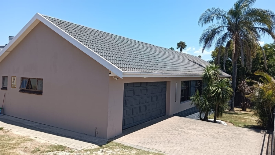3 Bedroom Property for Sale in Beacon Bay Eastern Cape